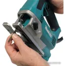 Электролобзик Makita JV0600K