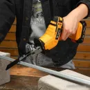 Сабельная пила Deko DKRS20-Li 063-4311 (с 2-мя АКБ, кейс)